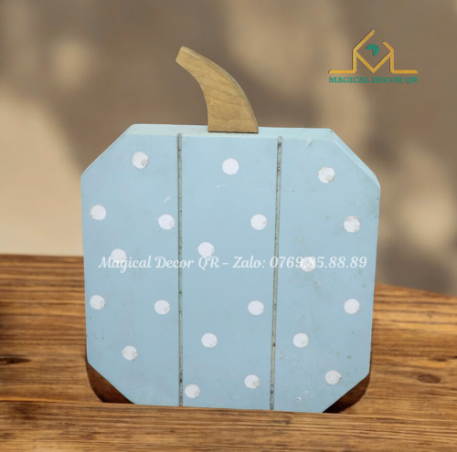 Wooden pumpkin - turquoise