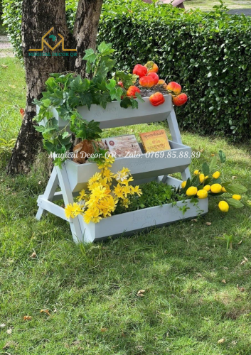 3-tier flower shelf - wood