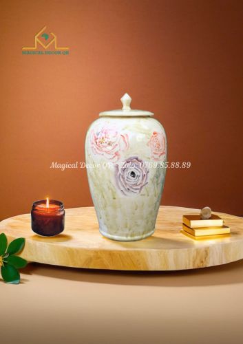 Pink peony hand stroke with lid