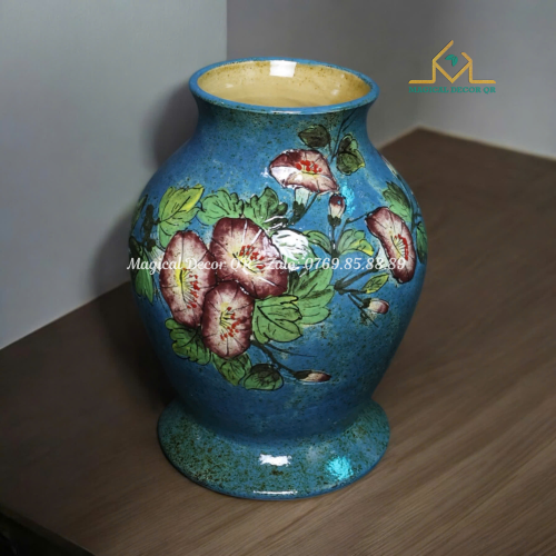 Stroke the brown morning glory