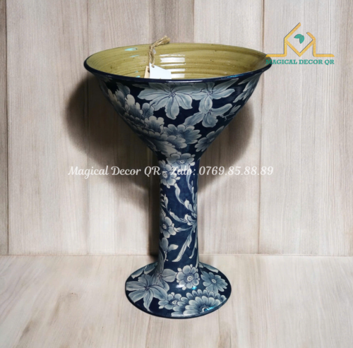 Wide mouth green patterned ceramic vase